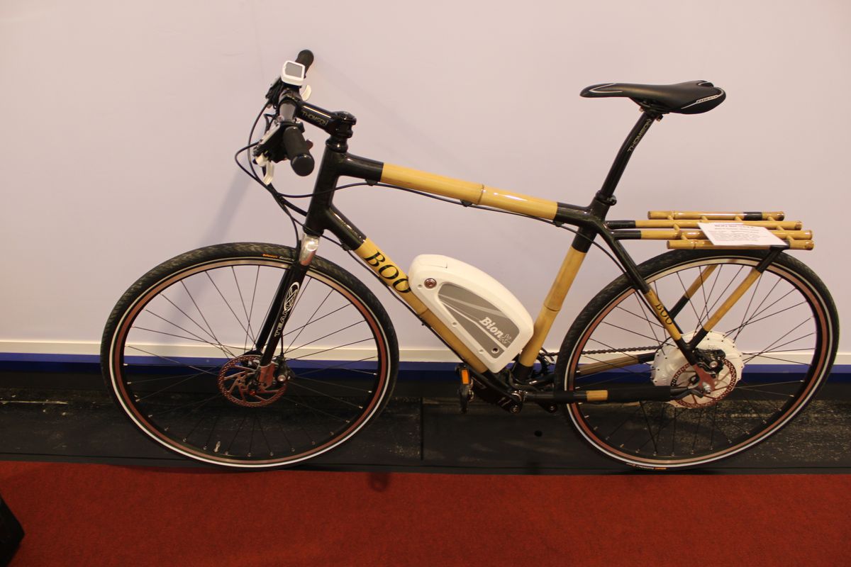 Boo Bicycles stellt zwei EBikes mit Bambusrahmen vor