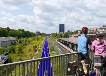 Berlin | Radschnellweg - Durch den Grünzug - eBikeNews