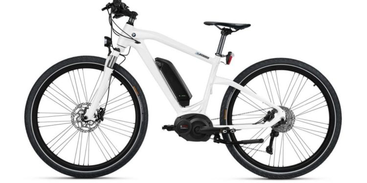 Bosch Performance Line - bmw shows the 2016 bicycle line up 5 - ebike-news.de