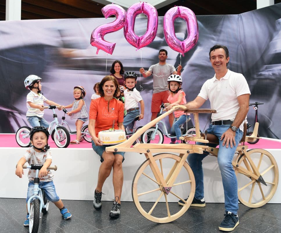 200 Jahre Fahrrad Aktion Foto Eurobike Show 2017