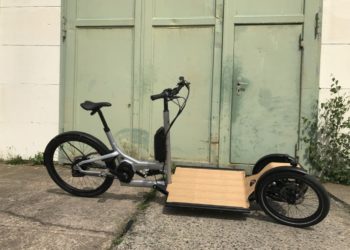 CD1 Cargo e-Bike vor Torausfahrt_800px
