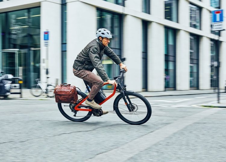 Klever e-Bikes für Pendler X Commuter unterwegs in London Bild: Klever E-Bikes