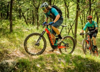 Top Scott e-Bikes 2018 unterwegs E-Genius 700 Tuned_SCOTT Sports_bike_Action image_2018_by Keno Derleyn_DSC_5965