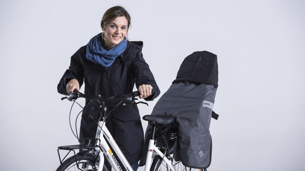 darf man kleine kinder hinten mitnehmen auf dem fahrrad