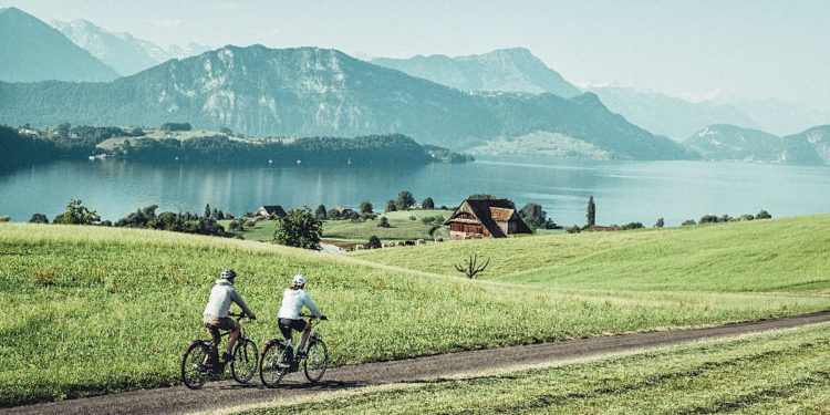 Flyer TX e-Bikes mit ABS in der Schweiz Probefahren Tour_2a