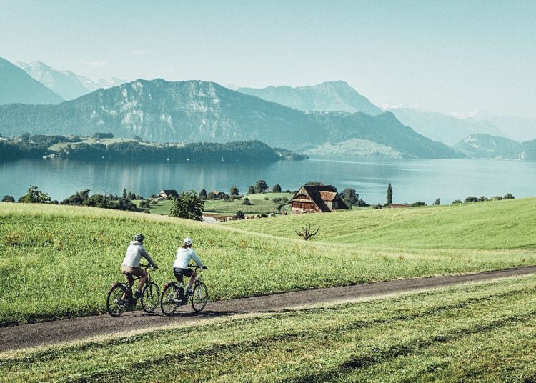 Flyer TX e-Bikes mit ABS in der Schweiz Probefahren Tour_2a
