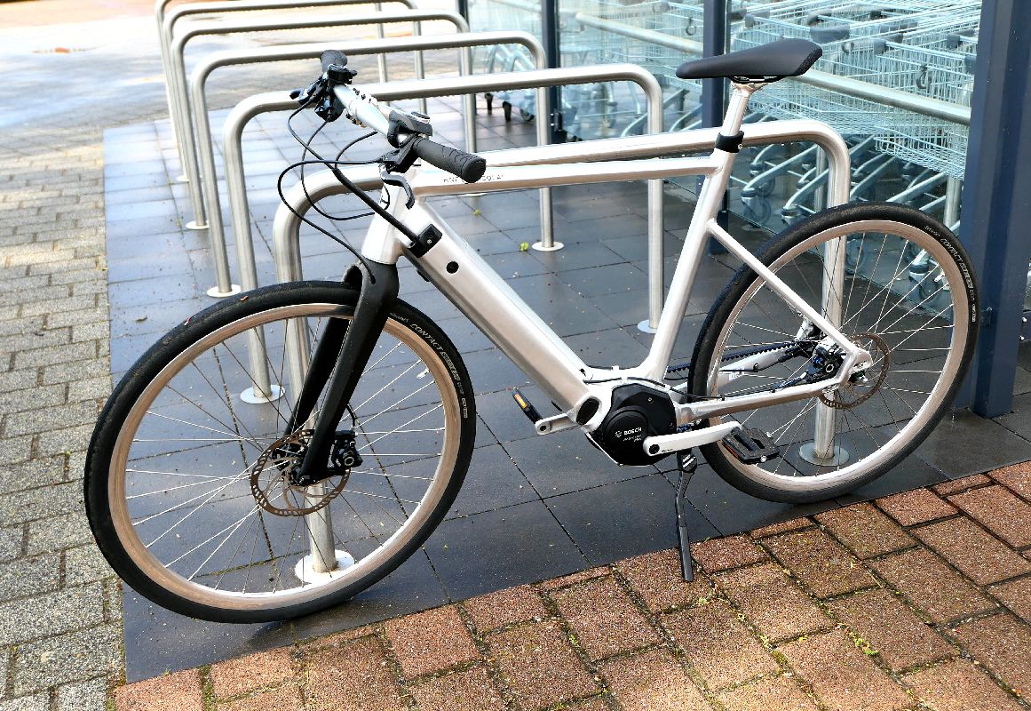Test SD1 Urban e-Bike von HNF NICOLAI P1000154_SD1_Ständer_b_h_WM