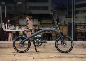 The ARĪV design team combined its automotive and cycling expertise to create an innovative eBike design.