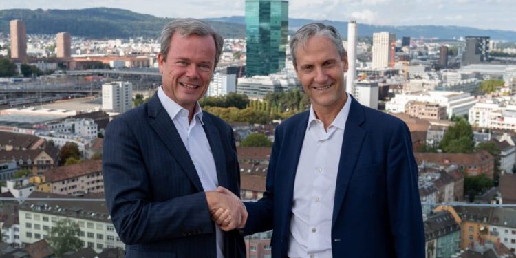 Swiss E-Mobility Group - Dr. Philipp Hofstetter VR Präsident Swiss E Mobility Group AG und Daniel Hofer VR Präsident m Way AG - eBikeNews