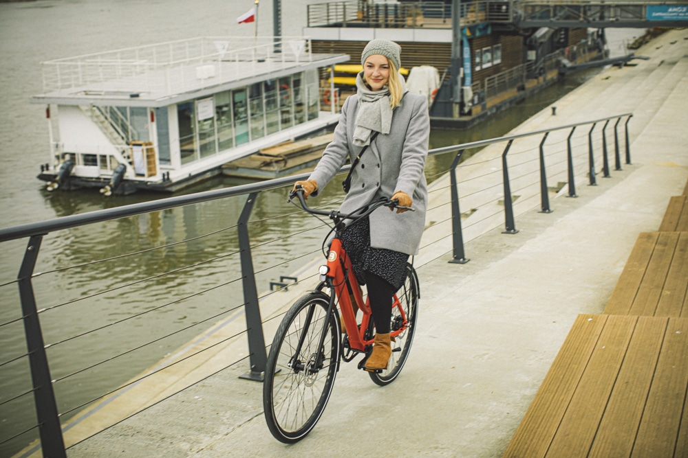 Das neue leichte Damenrad BEZN Amsterdam - eBikeNews