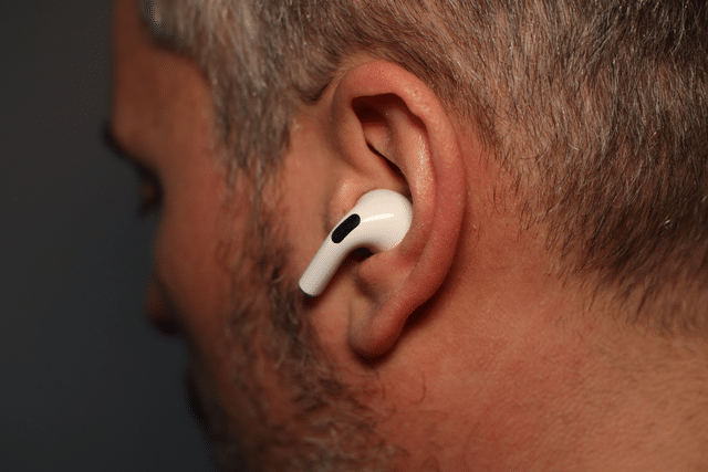 Apple AirPods Pro im Einsatz - eBikeNews