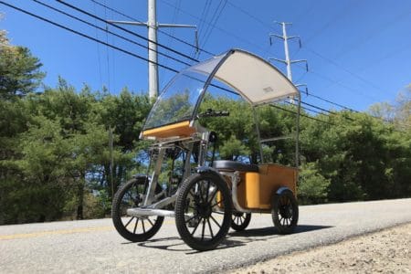 Vier Räder, ein Solardach: Sieht so das E-Bike der Zukunft aus?