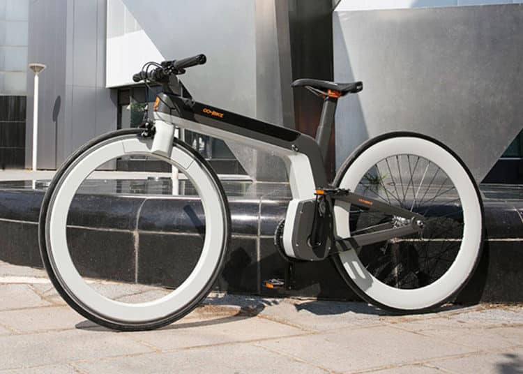 Oohbike: E-Bike mit speichenlosem Vorderrad geht in Serie - eBikeNews