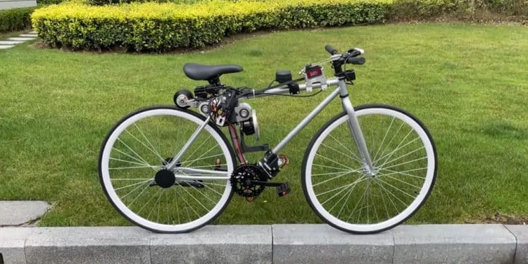 Verrückt: Chinesischer Tüftler erfindet selbstfahrendes E-Bike - eBikeNews
