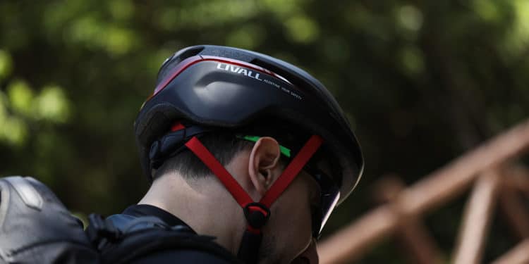 Liveall Evo21 am Kopf - eBikeNews