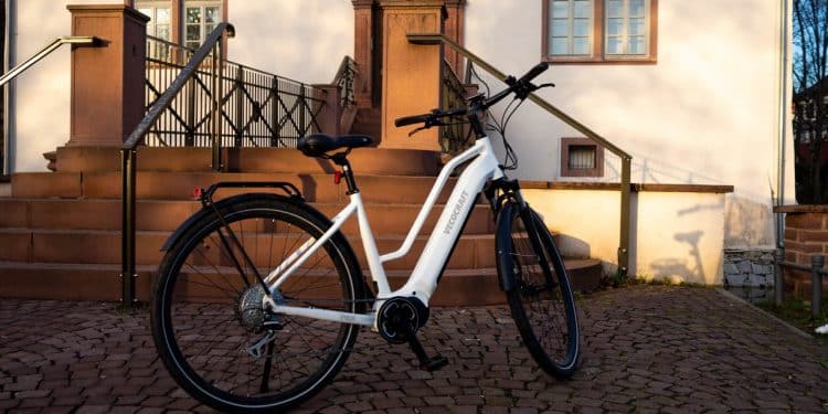 Ananda | City E-Bike | City-Bike - Veccocraft Aura 4 - ebike-news.de