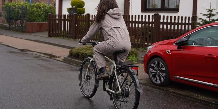 E-Bike | Fahrrad | Regenkleidung - A7300568 - eBikeNews