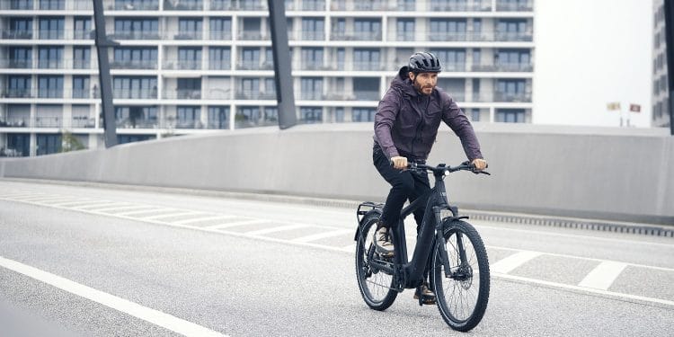 Bosch | Bosch Performance CX | City E-Bike - RieseMueller Charger4 - ebike-news.de