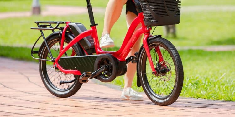 Tern NBD: Kompaktes Urban E-Bike mit funktionellen Features - eBikeNews