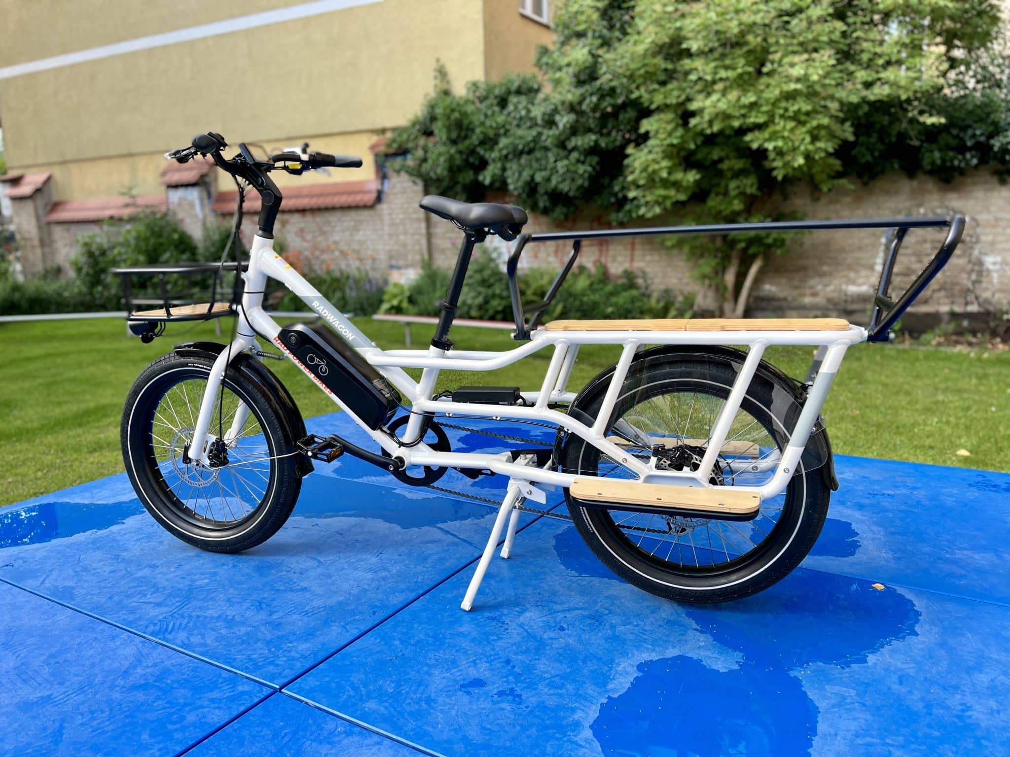 Cargo-E-Bike | E-Bike | E-Cargo - IMG 6171 scaled - eBikeNews