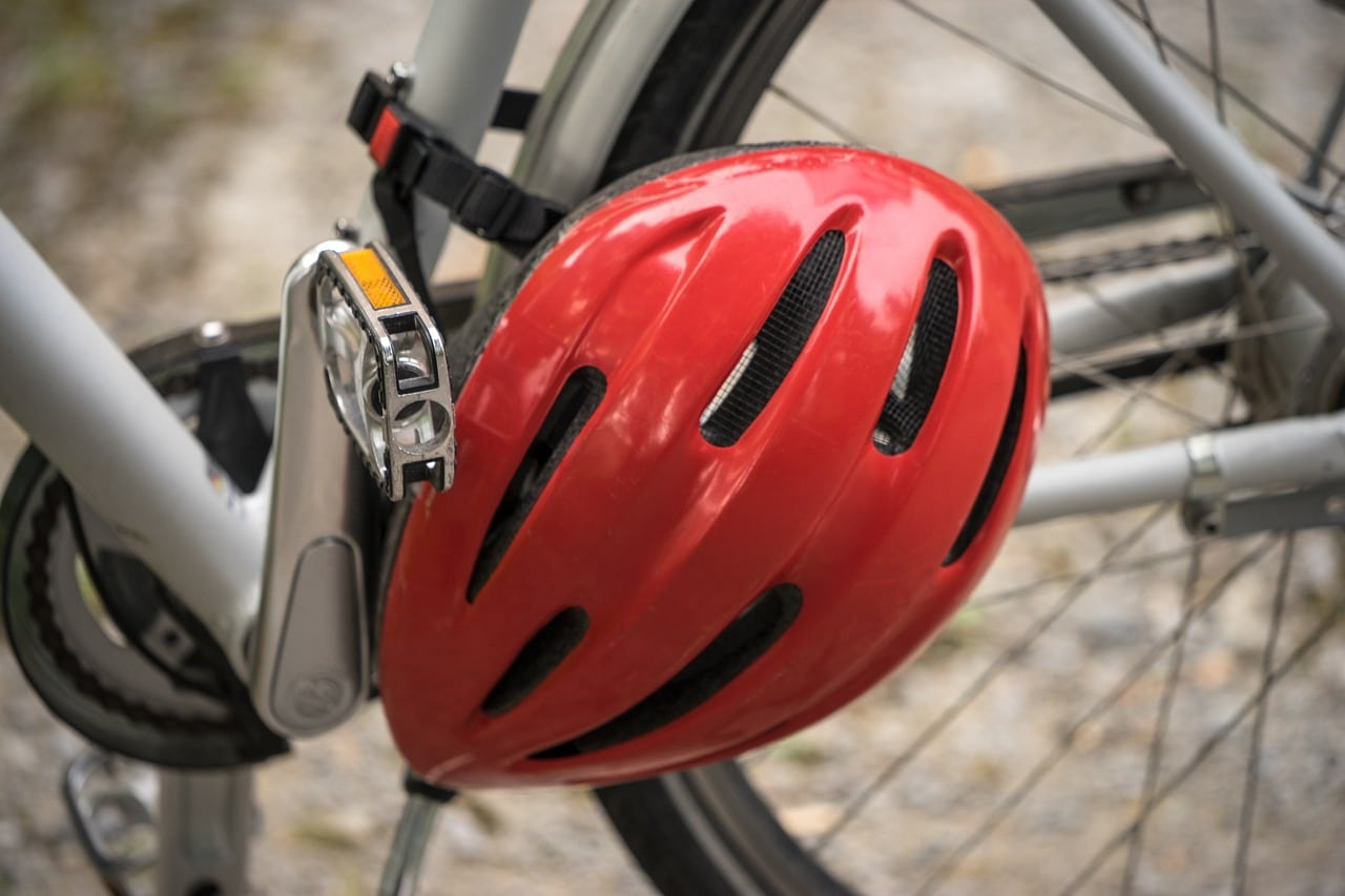 ADAC | E-Bike | E-Bike Sicherheit - Pixabay Projekt Kaffeebart Sicherheitshelm