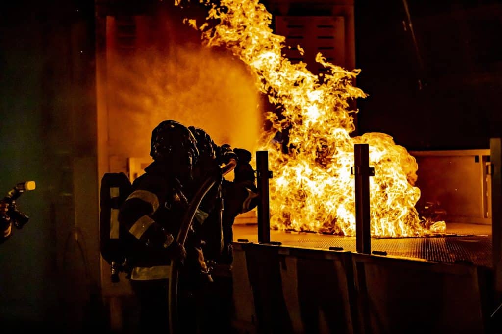 Akku-Brände und -Explosionen sind gefährlich – eBikeNews.