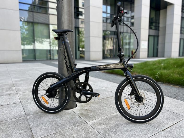 ADO Air Carbon im Test: Das perfekte, leichte Klapp-E-Bike für Pendler mit 12,5 kg