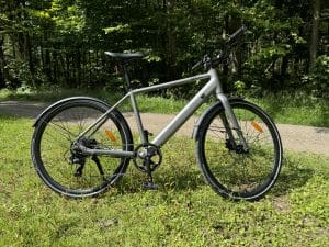 DYU Stroll 1: sportliches E-Citybike zum 849 Euro Schnäppchenpreis im Test