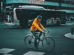 Fahrradmitnahme im ÖPNV: Diese Städte sind am günstigsten