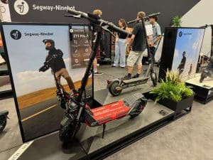 Neuer All-Terrain-Scooter: Segway-Ninebot präsentiert den ZT3 Pro D auf der IFA 2024 - eBikeNews