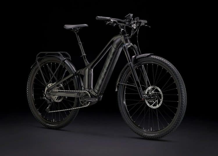 Auch das Trek Powerfly gibt es mit Rabatt – eBikeNews.