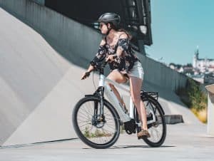 Leise, kraftvoll und erschwinglich: Neuer E-Bike-Mittelmotor M5000 will Maßstäbe setzen