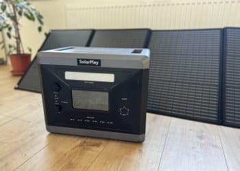 Solarplay Powerstation mit Solarpanel im Test