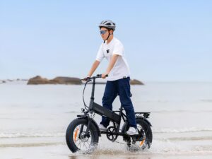 Power-Faltrad mit XXL-Akku reduziert: Komfort-E-Bike mit 100 km Reichweite