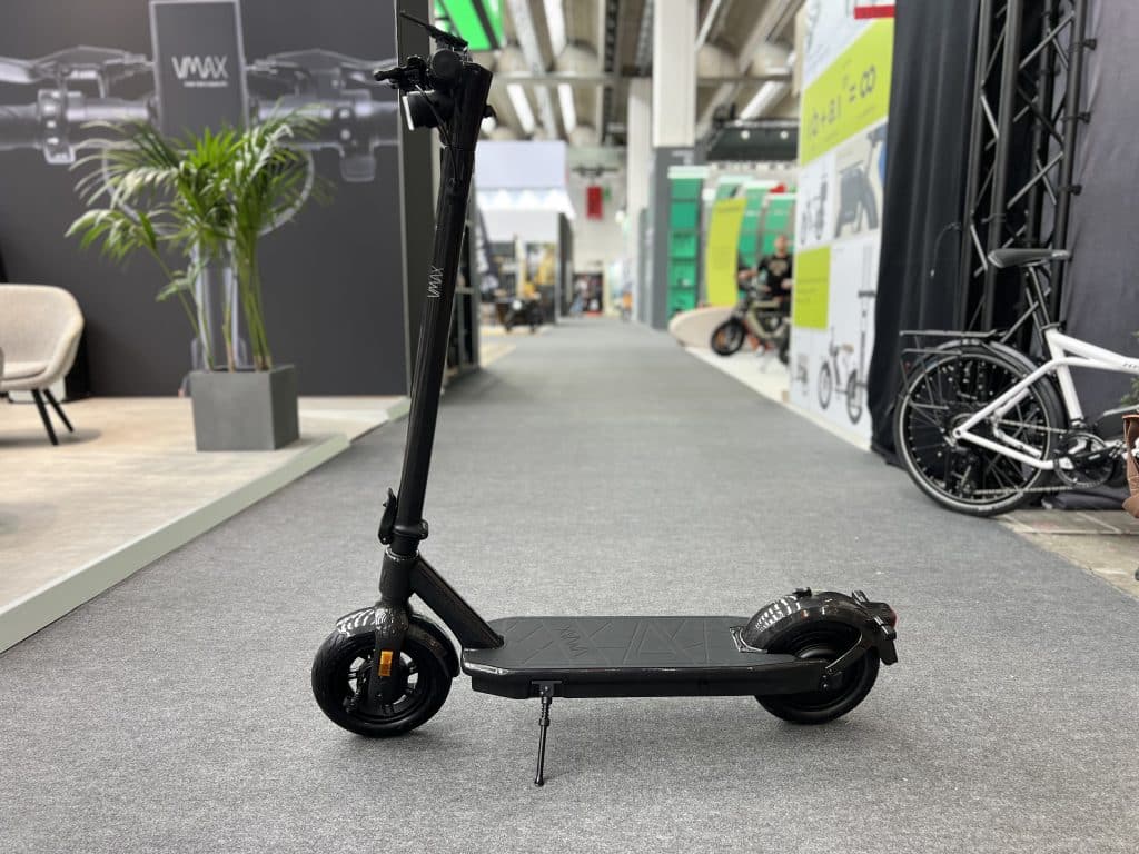 Neue VMAX E-Scooter: Flaggschiff mit 5.500 Watt