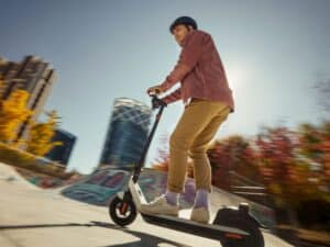 E-Scooter 19 Prozent günstiger: Xiaomi, Segway, Niu im MediaMarkt-Deal