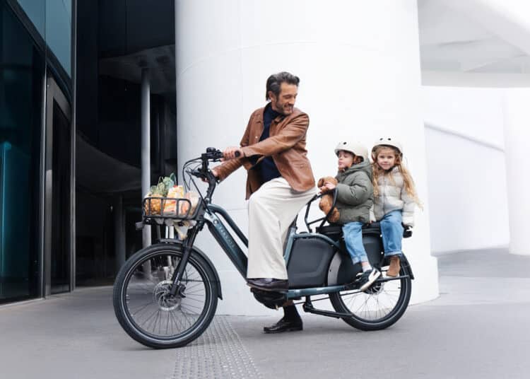 Tenways Longtail Duo mit Kids - eBikeNews